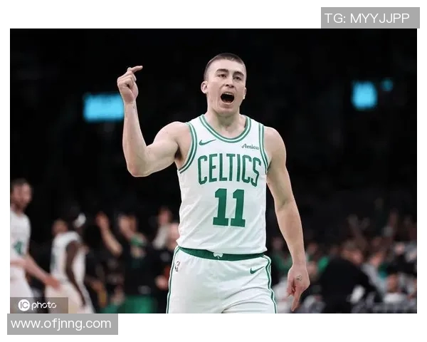 篮球八卦荣获月度最佳球员,实至名归